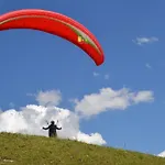 شقة Caribou